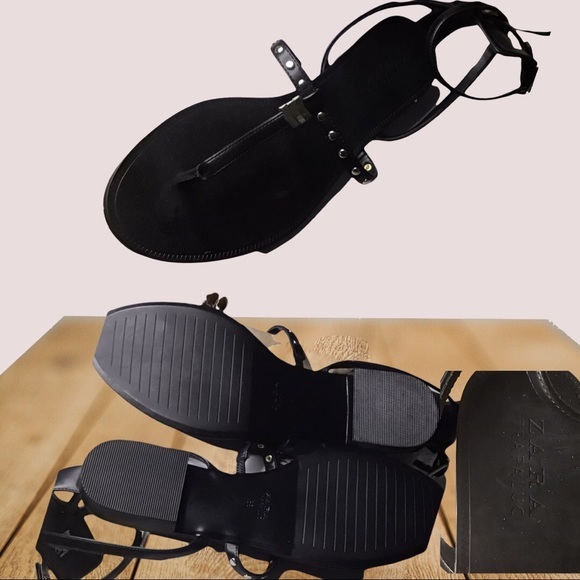 Zara Shoes - ZARA BLACK SANDALS FLASH
